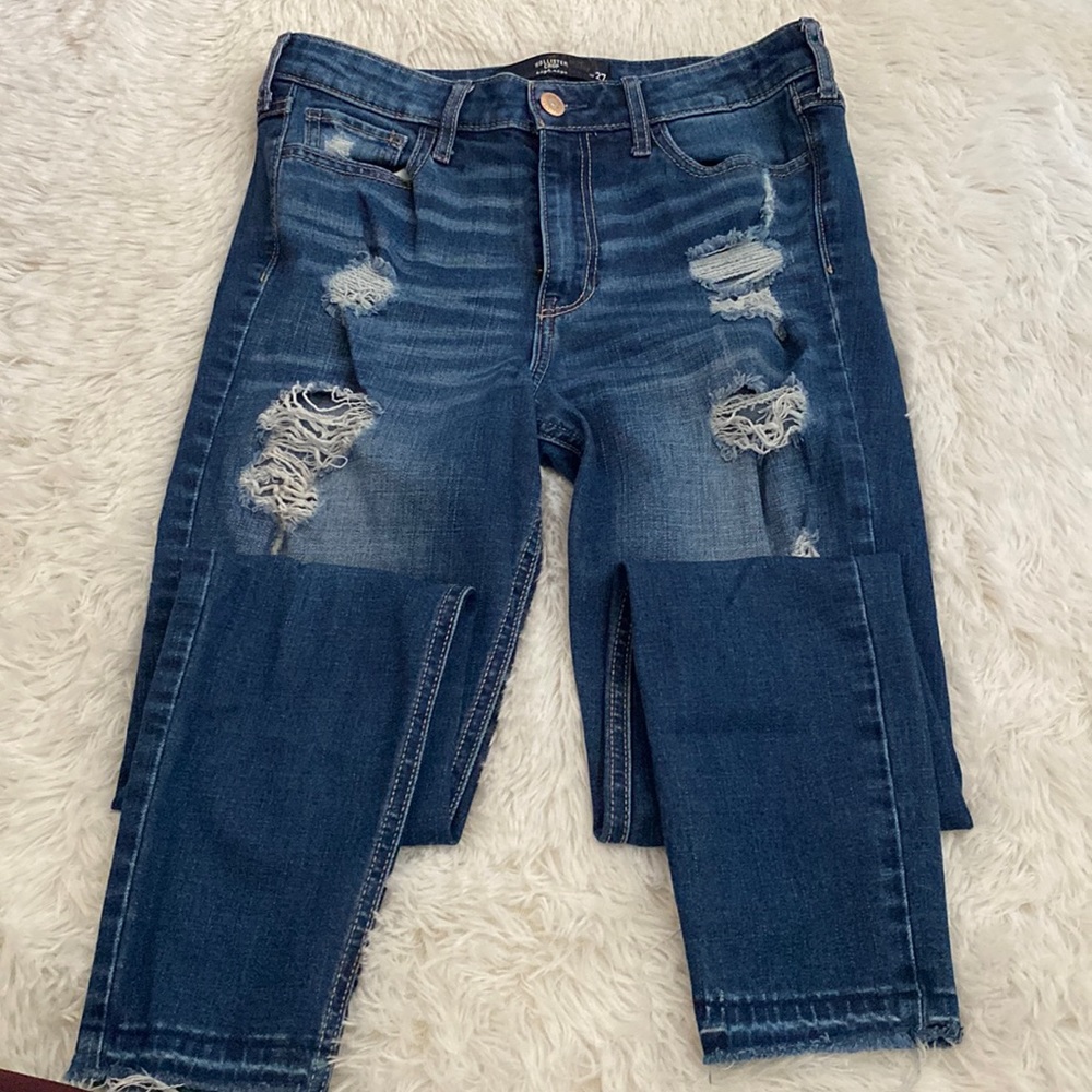 New Hollister jeans
